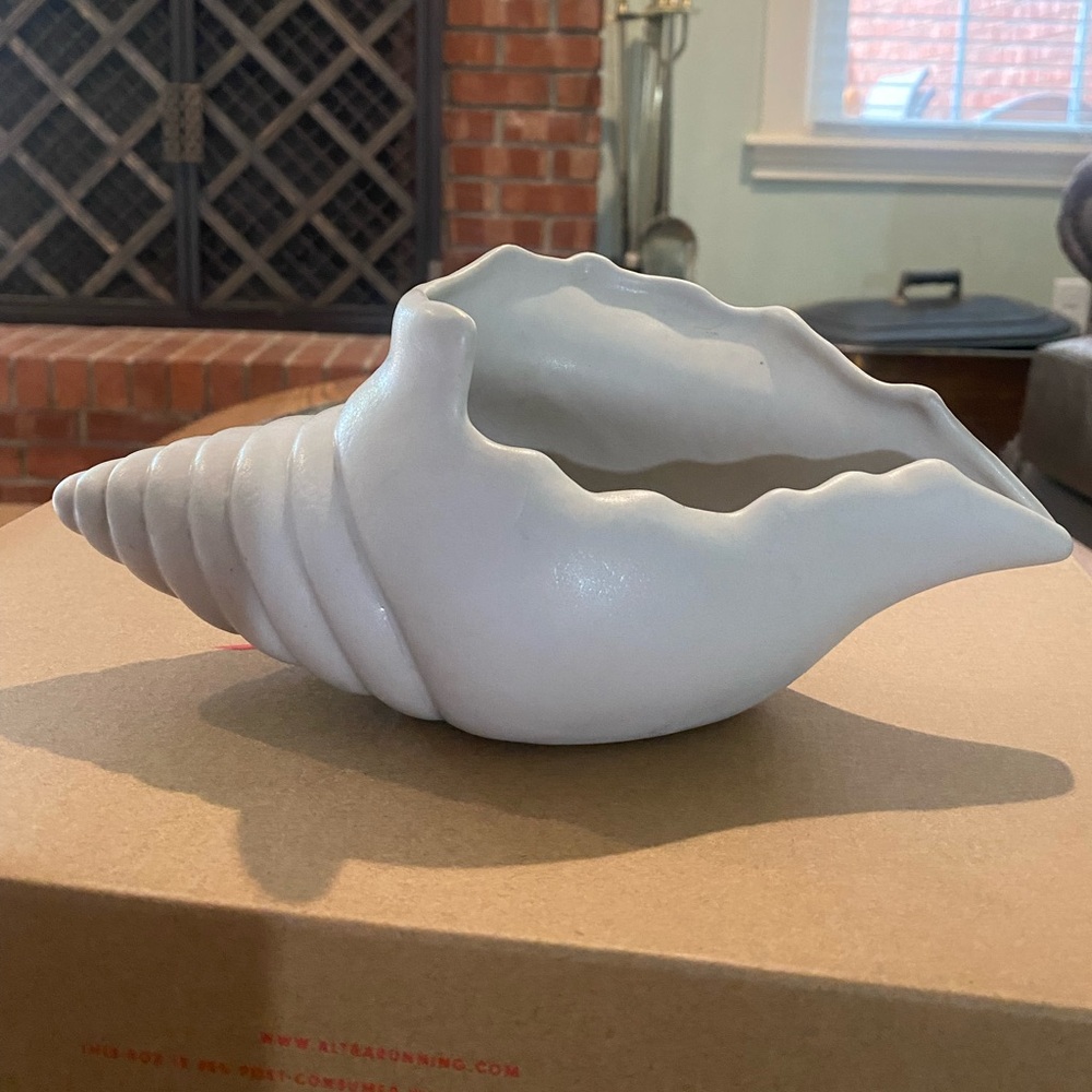 Van Briggle Pottery Conch Shell